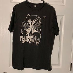 Grey Fly leaf tour t-shirt